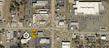 Retail space for Sale at 4820 Texas Boulevard in Texarkana