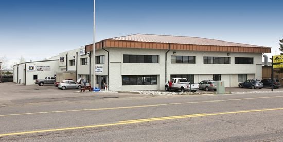 8484 South Valley Highway