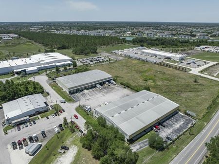 Industrial space for Rent at 4930 E. Lakeland Commerce Pkwy in Lakeland