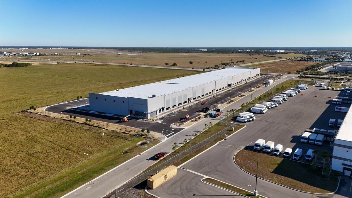 Charlotte Harbor Business Center