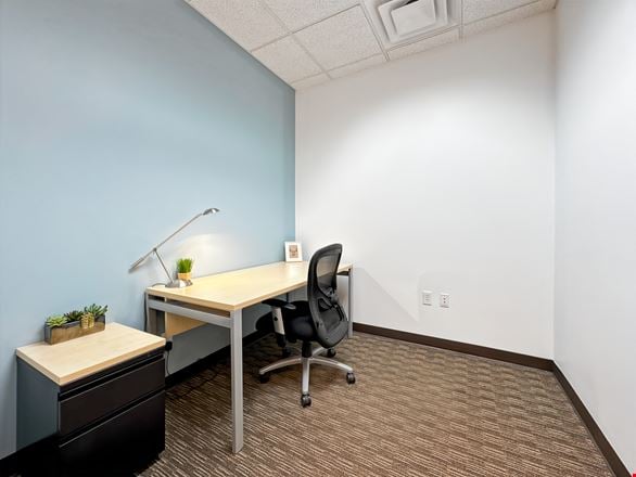 MN, Eden Prairie - Crosstown Corporate