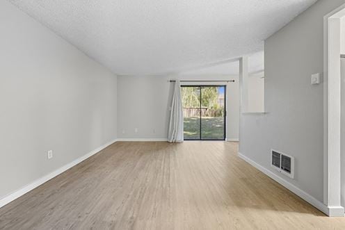742 9th Street Apartments