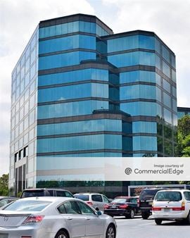International Place II
