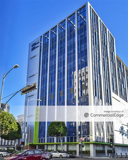 Office space for Rent at 465 North Roxbury Drive in Beverly Hills