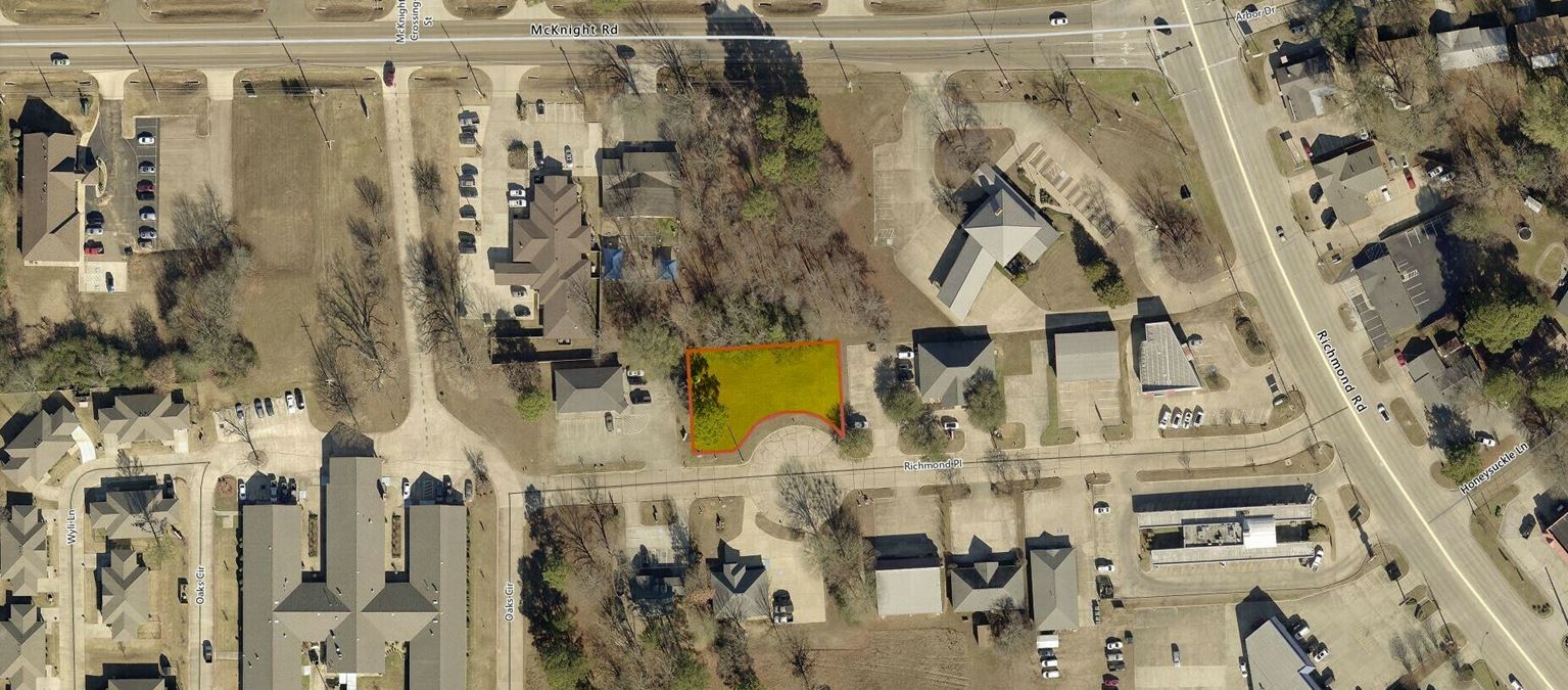 0.28 Acres For Retail/Office Development