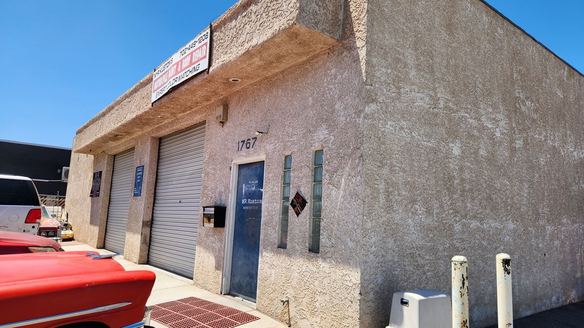 Rare Henderson Automotive Building