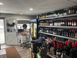 481 Liquor and Wines