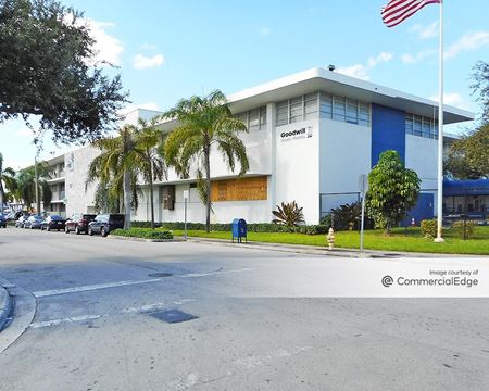 Industrial space for Rent at 2121 NW 21st Street in Miami