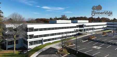 Office space for Rent at 40950 Woodward Avenue in Bloomfield Hills