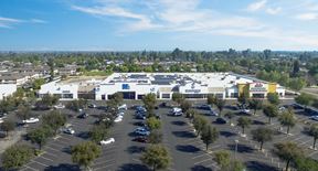 Plaza de Kings Shopping Center