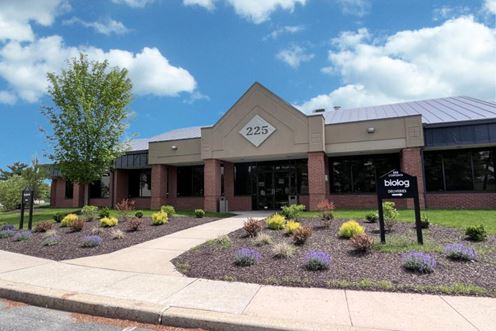 225 Corporate Boulevard
