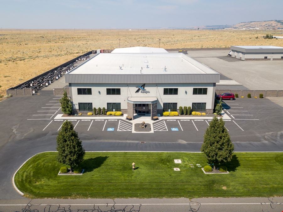 CORP WAREHOUSE FACILITY 50K SF// 6 ACRES