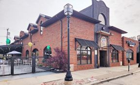 110-112 Macomb Place