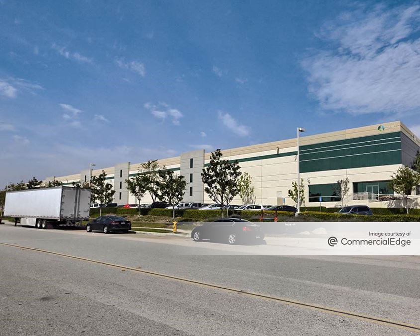 Prologis Rialto I210 Distribution Center 2496 West Walnut Avenue