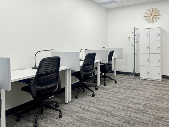 Regus - Westmont - Oakmont Plaza Drive