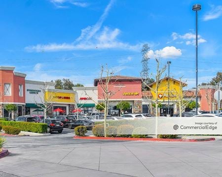 Photo of commercial space at 28194 Newhall Ranch Road in Valencia
