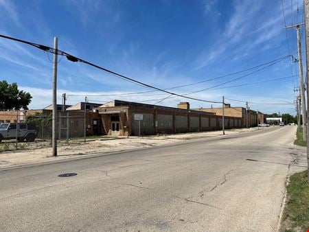 Industrial space for Sale at 1600-1660 Pleasant St in DeKalb
