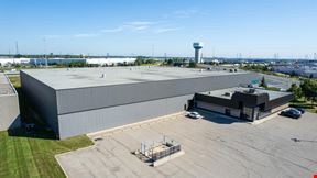 901 Steeles Avenue East