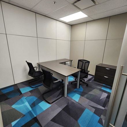 EZ Office - Hotel Arts Gallery