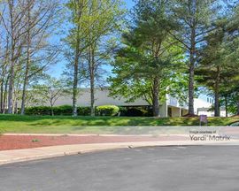 100 & 200 Financial Park