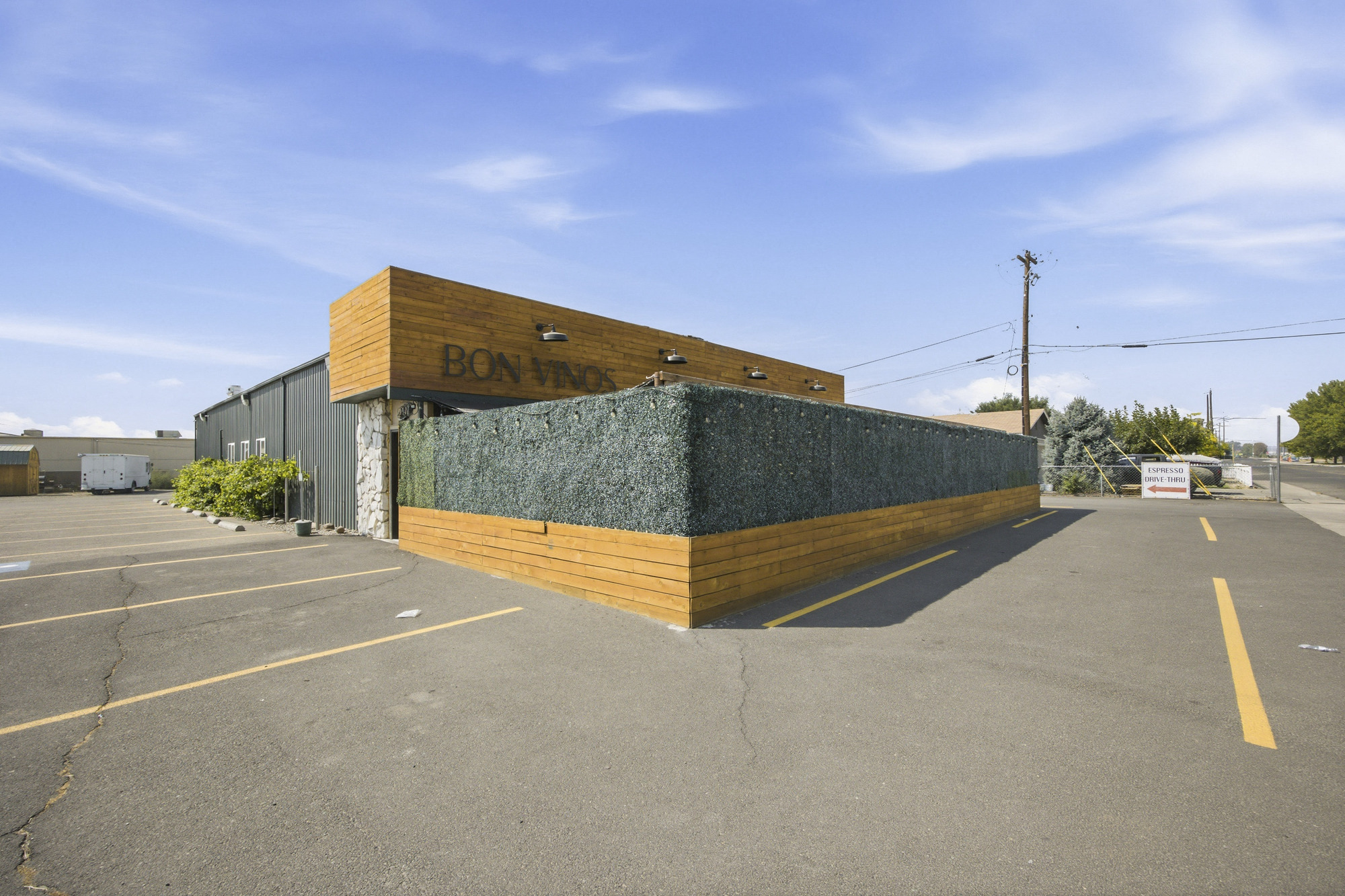 122 N 16Th St, Sunnyside, WA 98944