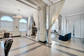 870 Vine Street