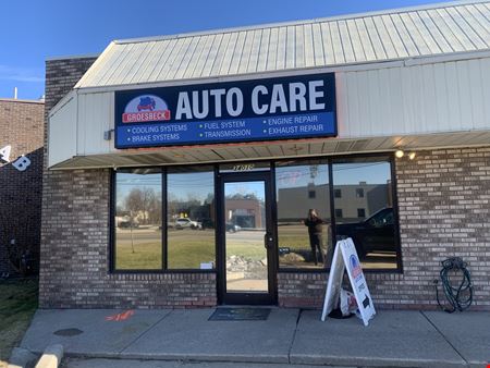 Photo of commercial space at 34010 Groesbeck Hwy in Clinton Township