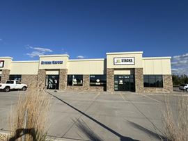 2010 Deere Dr, Milan