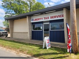 1,617 SF Office-Retail Building For Lease