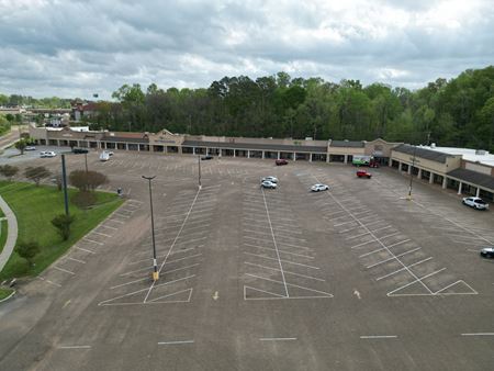 Photo of commercial space at 4000 S Frontage Rd in Vicksburg