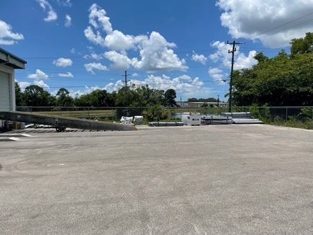 Billy Creek Industrial Park - Fort Myers