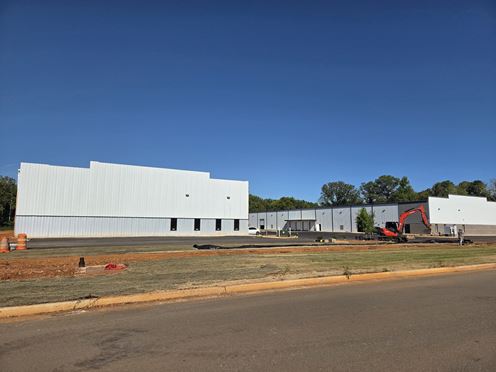 Investment Opportunity in the Jetplex Area