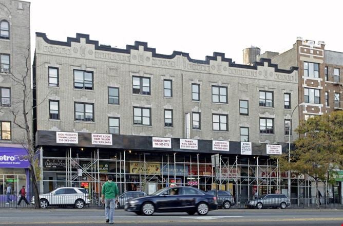 2391 Grand Concourse