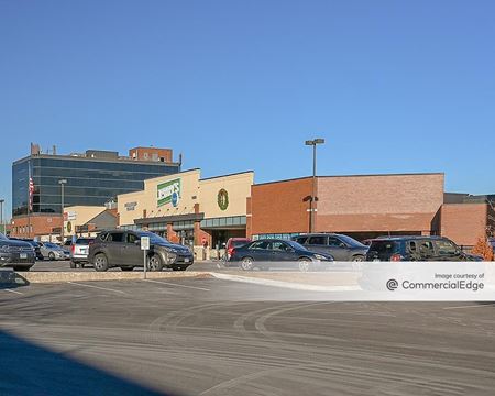 Retail space for Rent at 5125 Vernon Avenue in Edina