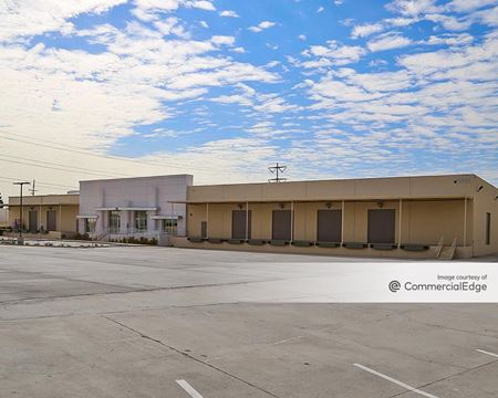 Industrial space for Rent at 2610 South Birch Street in Santa Ana