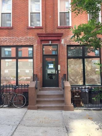 Retail space for Rent at 14 Clermont Ave in Brooklyn