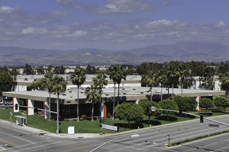 Coworking space for Rent at 2323 Main Street in Irvine