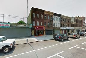 400 SF | 874 Dekalb Avenue | Boutique Retail On Dekalb Ave For Lease