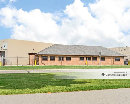 Industrial space for Rent at 184 Gratiot Blvd in Marysville