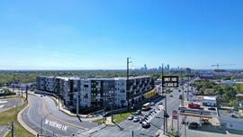 Atlas N Lamar Unit 100