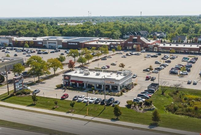 Retail space for Rent at 1335 75th Street in Woodridge