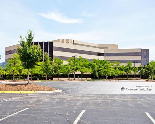 Tri-State International Office Center - 75 Tri-State International