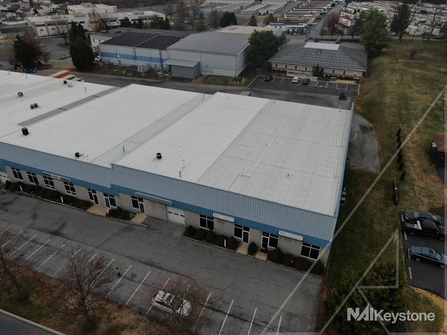 1124 Commons Blvd