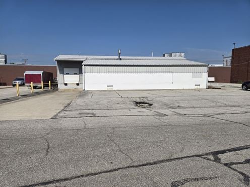 Scout Industrial Park - 2,435 SF Industrial/flex