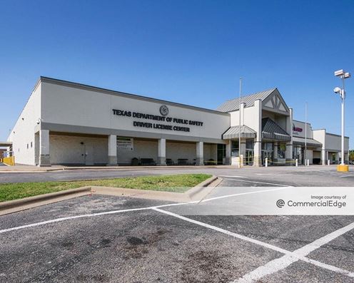 4445 Saturn Road & 1430-1518 Northwest Hwy