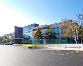 Gold Pointe Corporate Center - Building E