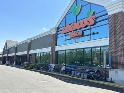 Shaw's Plaza