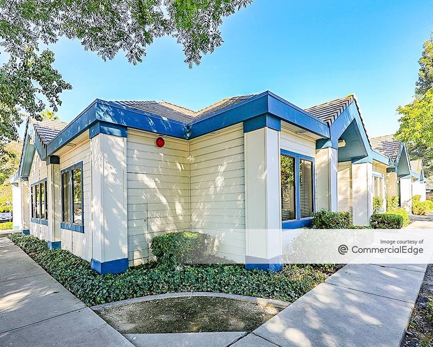 Family Medical Plaza 911 East Tuolumne Road, Turlock, CA