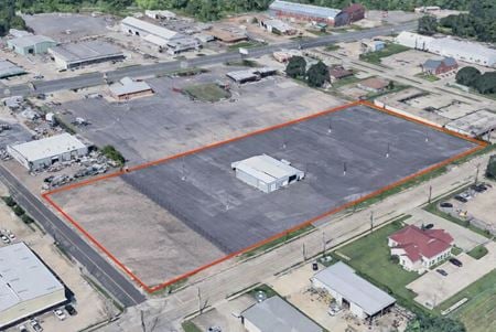 Office space for Rent at 1315 Grimmett Drive in Shreveport