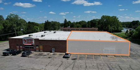 Photo of commercial space at 660 S Diamond St in Mansfield